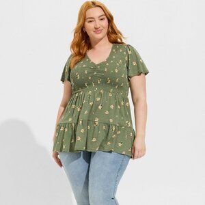 NWT Torrid V-Neck Smocked Bodice Babydoll Green‎ Floral Top Size 0/L/12